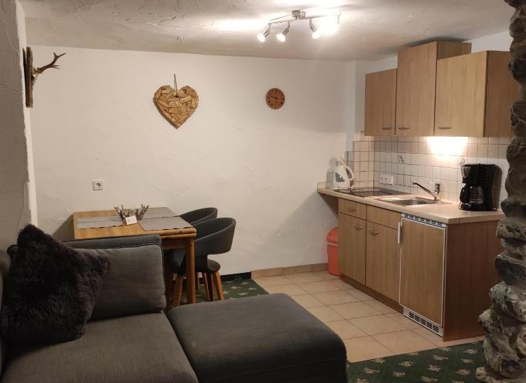 ビュー有りのスタンダードワンルーム, Post Garni