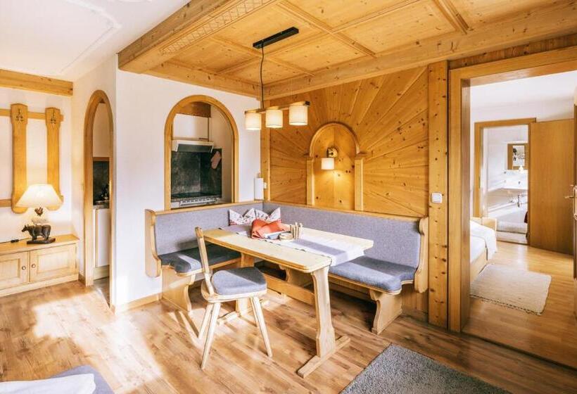 Апартаменты 2 Спальни, Landhaus Perktold