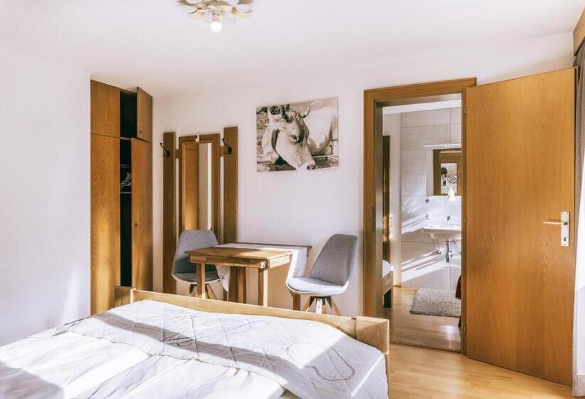 Апартаменты 2 Спальни, Landhaus Perktold