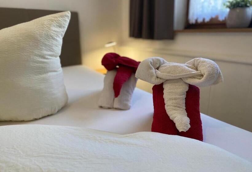 ファミリールーム, Pension Jagerhof Sommercard Inkl 5 Min Zum Hochzeiger