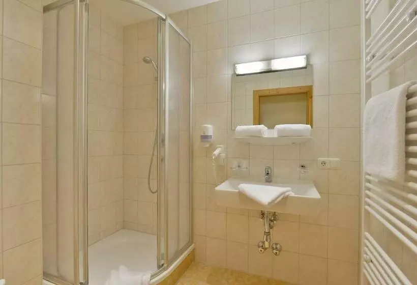 コンフォートルーム, Posthotel Mayrhofen