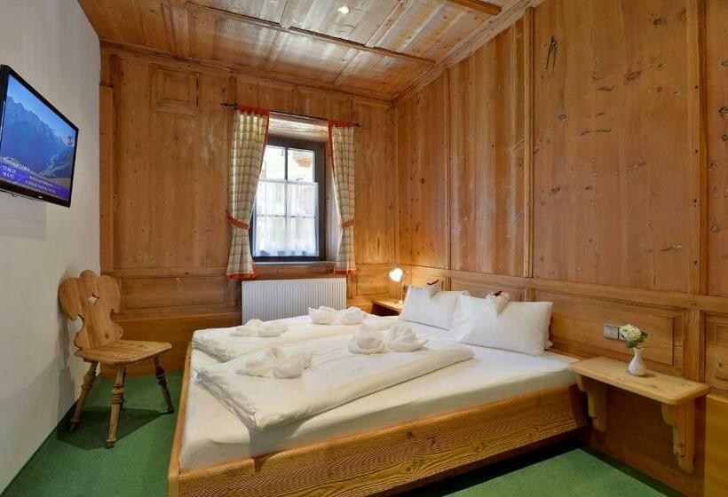 Семейные Апартаменты, Posthotel Mayrhofen