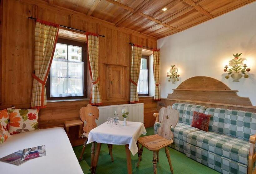 Семейные Апартаменты, Posthotel Mayrhofen