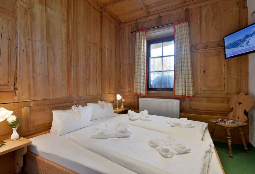 Семейные Апартаменты, Posthotel Mayrhofen