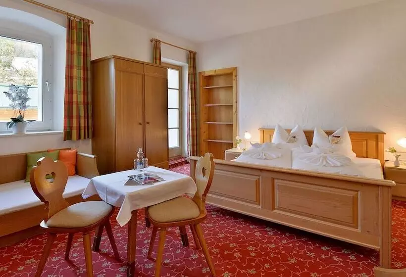 スタンダード４人部屋, Posthotel Mayrhofen