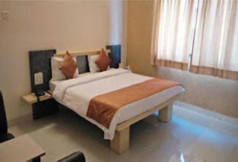 Номер Deluxe, Cool Palace, Nashik
