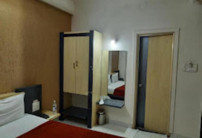 חדר דלוקס, Cool Palace, Nashik