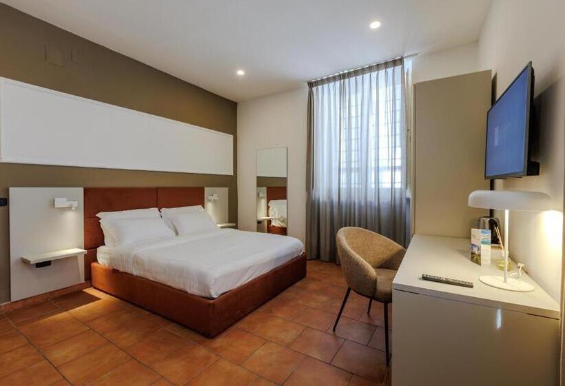 スタンダードトリプルルーム, Palazzo Della Città