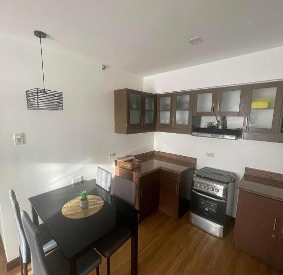 آپارتمان 1 خوابه, Kamala 908