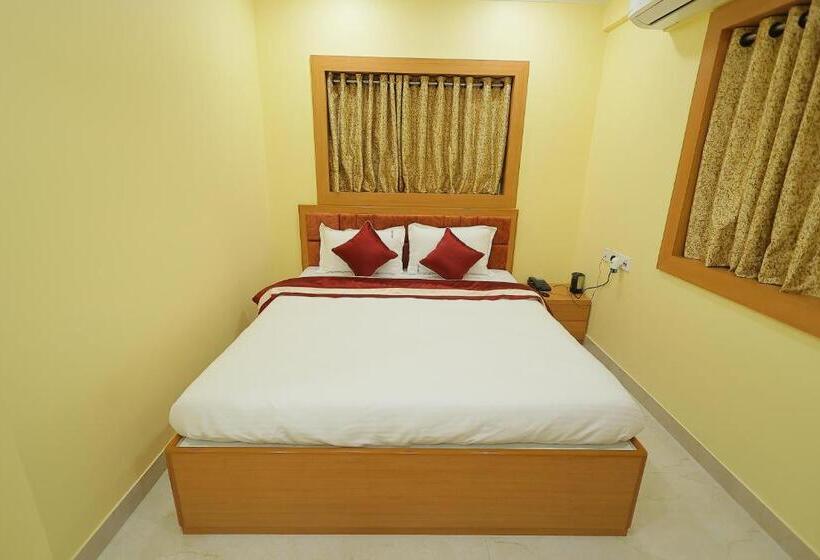 デラックスルーム, Lotus Hotel And Banquet