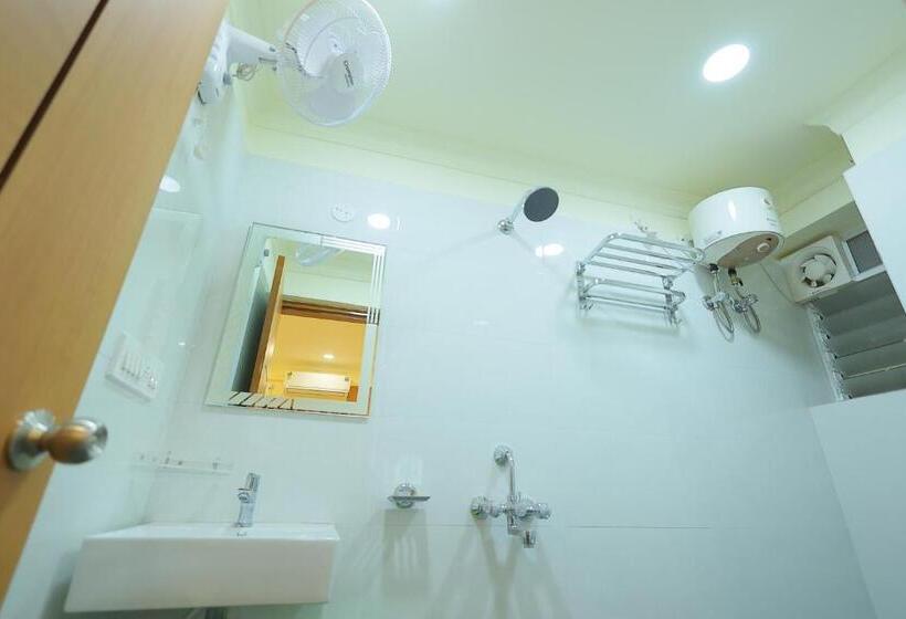 ファミリールーム, Lotus Hotel And Banquet