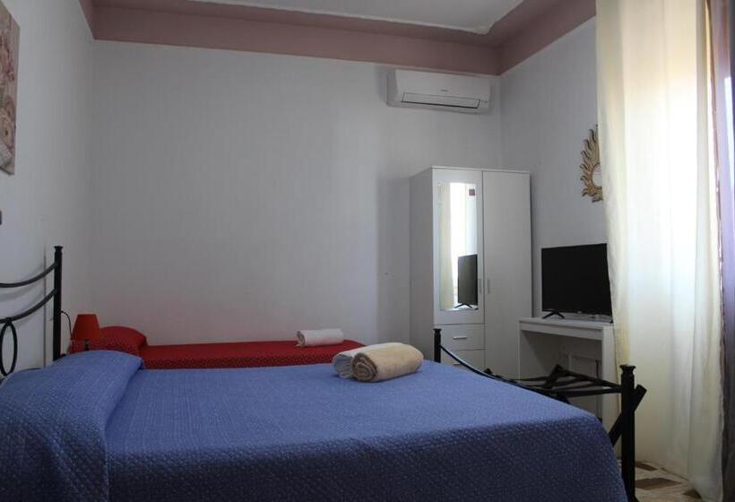 Номер Стандарт Трехместный, Alghero Budget