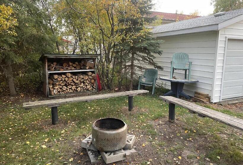 침실 4개 주택, Ntj Moose Lake Cabin