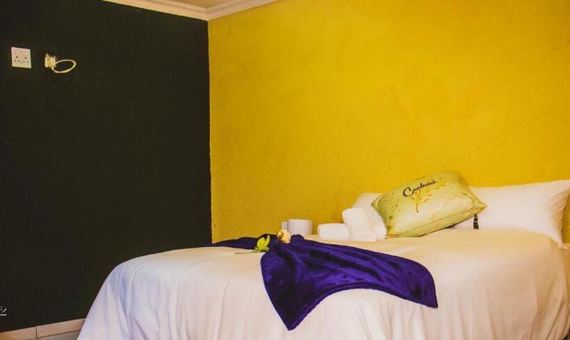 Deluxe Kamer, Onezero22 Guesthouse