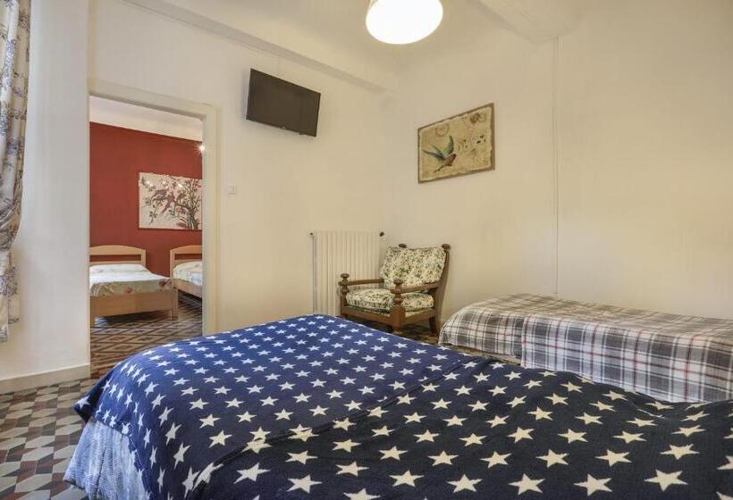 اتاق خانوادگی, Rooms Corte Delle Uova Centro Storico Piazza San Michele