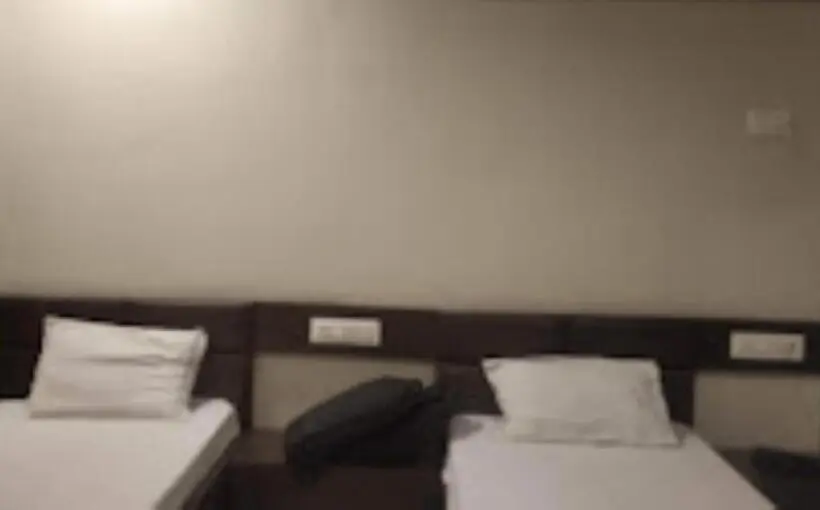 Deluxe-huone, V Executive Hotel,shivani