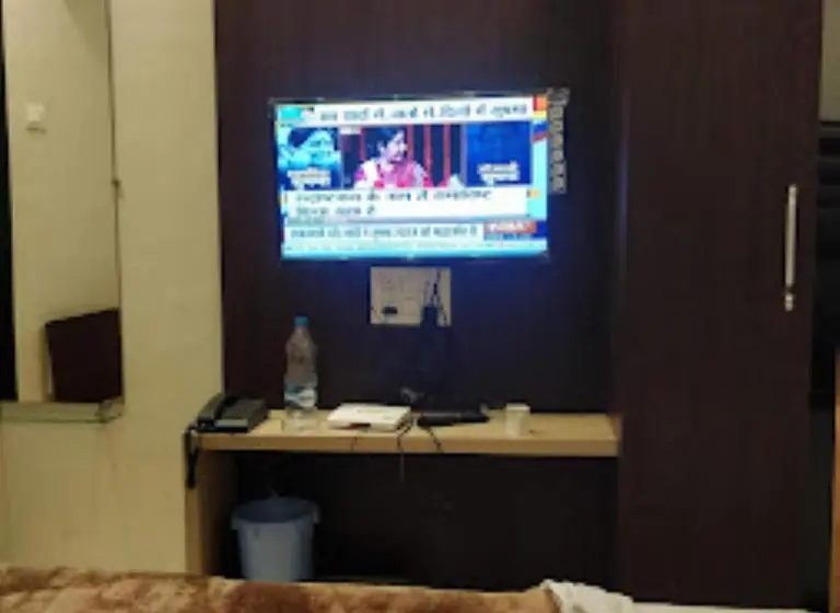 Deluxe-huone, V Executive Hotel,shivani