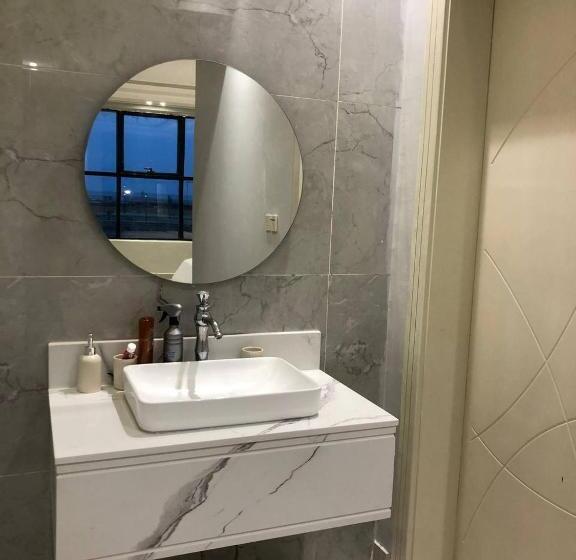 סוויטה נוף לים, رويال تايم للضيافة