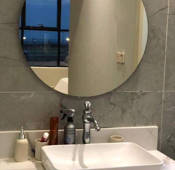 סוויטה נוף לים, رويال تايم للضيافة