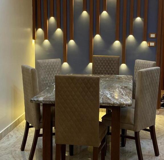 آپارتمان 1 خوابه با تراس, Hi Alex Apartments