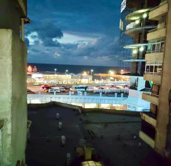 آپارتمان 2 خوابه, Hi Alex Apartments