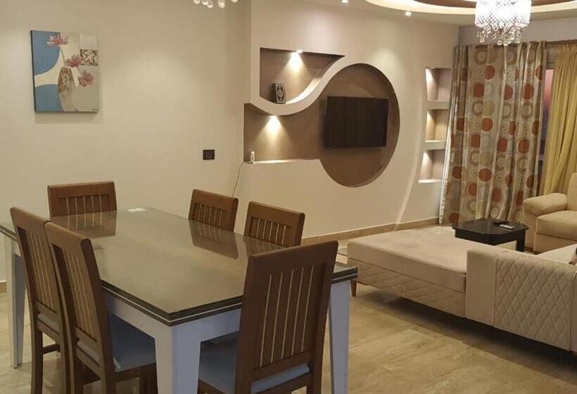 آپارتمان 3 خوابه, Hi Alex Apartments