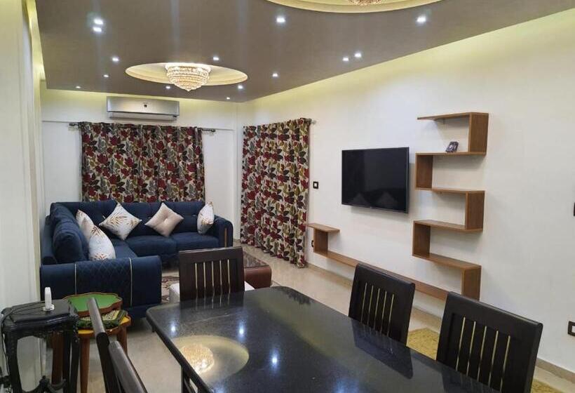 آپارتمان 1 خوابه, Hi Alex Apartments