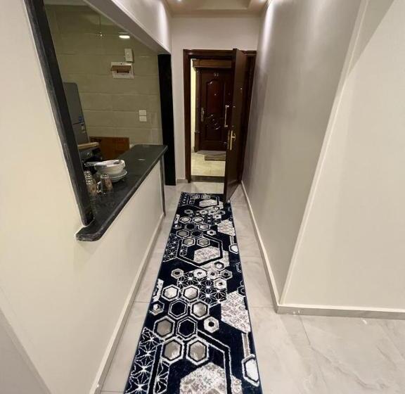 آپارتمان 1 خوابه, Hi Alex Apartments