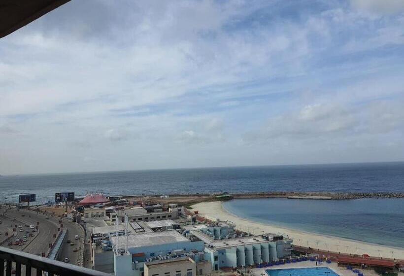 آپارتمان 1 خوابه با چشم‌انداز دریا, Hi Alex Apartments