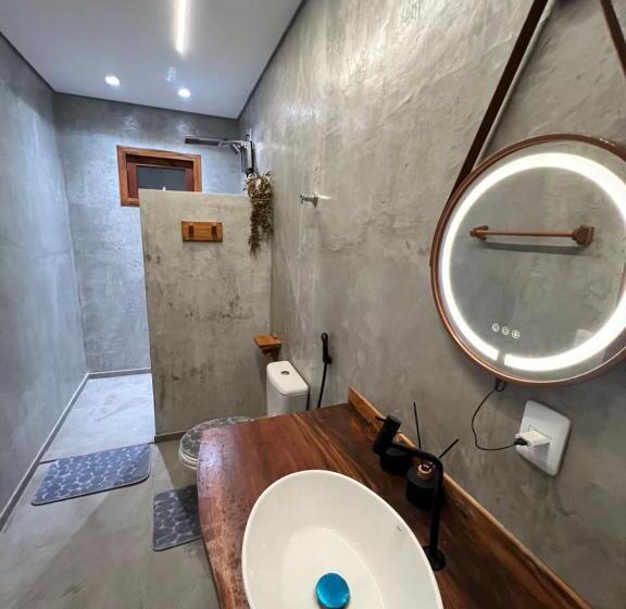 اتاق استاندارد سه تخته با بالکن, Pousada Varanda Amar   Icaraizinho De Amontada