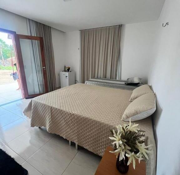 اتاق استاندارد سه تخته با چشمانداز استخر, Pousada Varanda Amar   Icaraizinho De Amontada