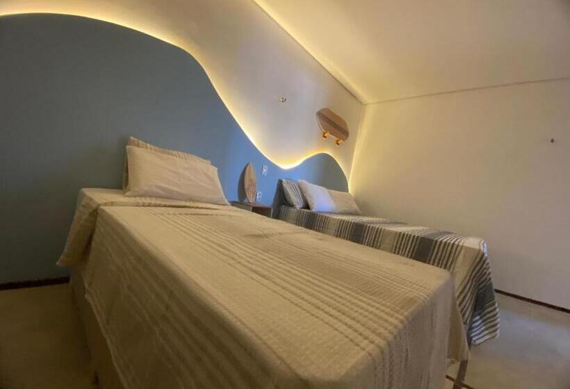 اتاق استاندارد سه تخته با بالکن, Pousada Varanda Amar   Icaraizinho De Amontada