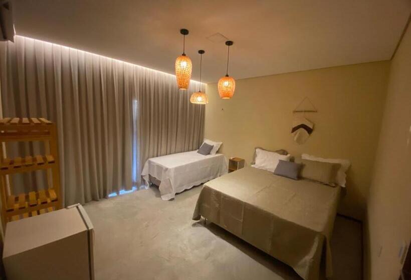 اتاق استاندارد سه تخته با بالکن, Pousada Varanda Amar   Icaraizinho De Amontada