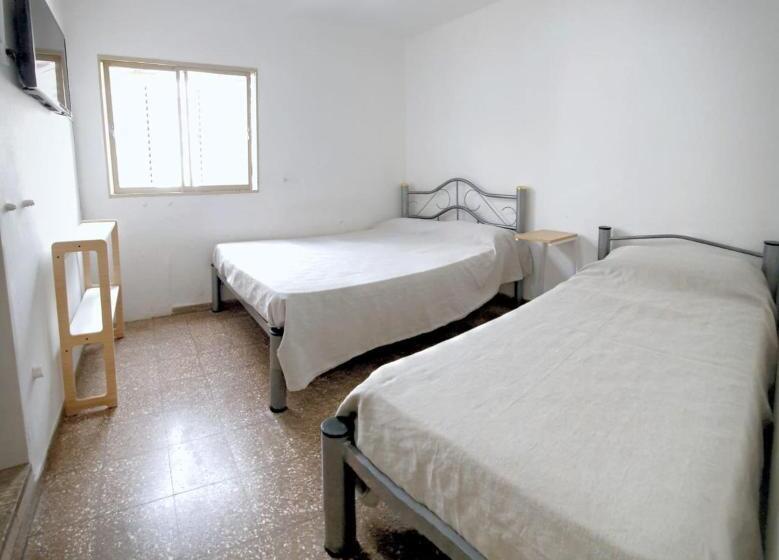 اتاق استاندارد سه نفره, Residencial Camacho