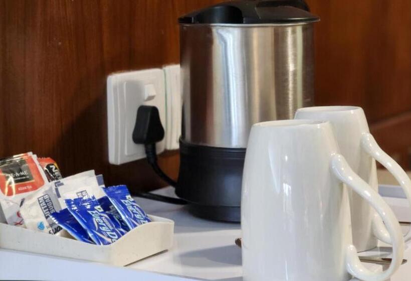 带阳台的豪华间, Royal Ark   Kasauli