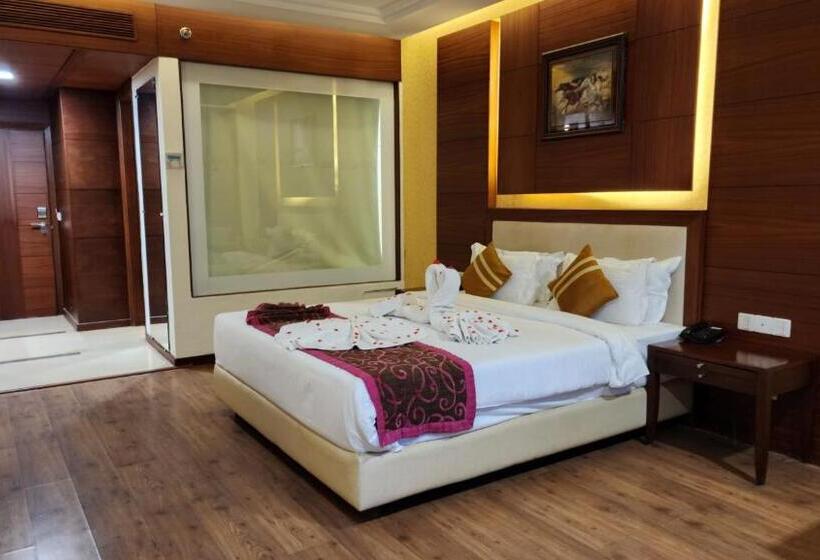 行政套房, Royal Ark   Kasauli