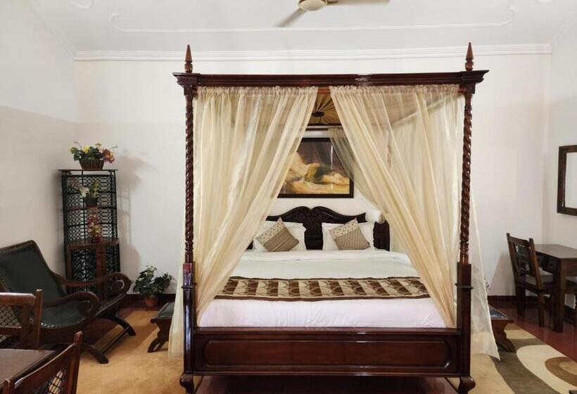 프레지덴셜 스위트, Royal Ark   Kasauli