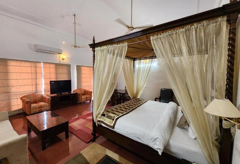 总统套房, Royal Ark   Kasauli