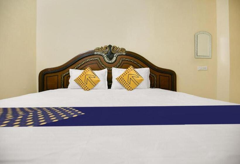 Трехместный Номер Классика, Spot On Raja Guest House