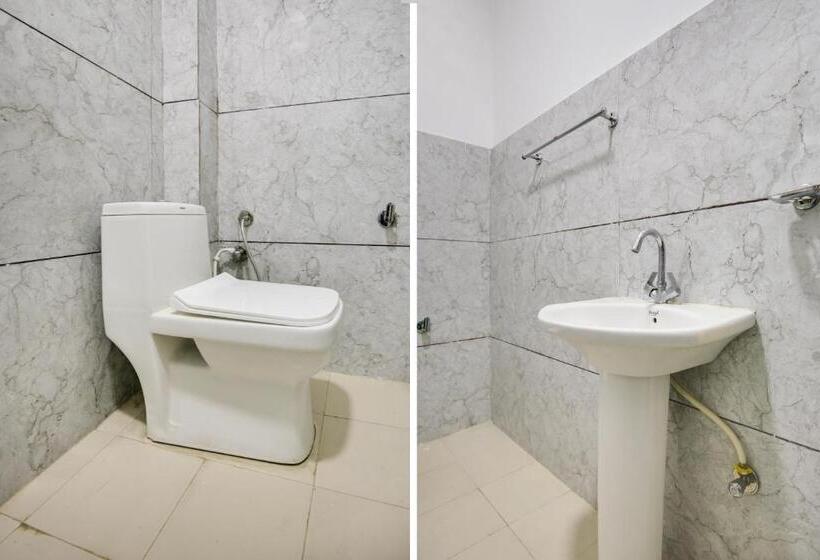 Трехместный Номер Классика, Spot On Raja Guest House