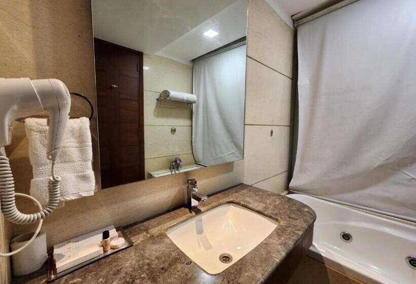 行政套房, Royal Ark   Kasauli