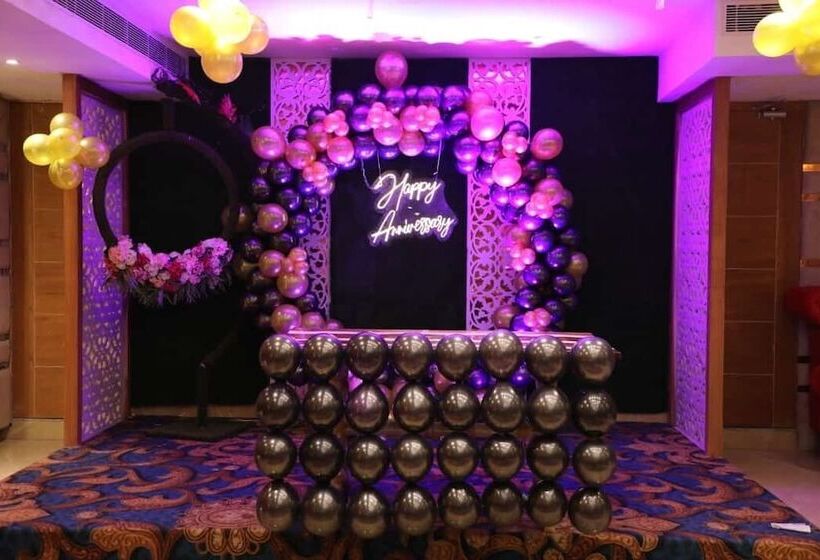 デラックスルーム, White Rock Sector 68 Sohna Road