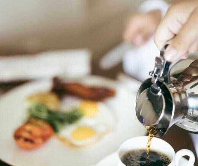 デラックスルーム, White Rock Sector 68 Sohna Road