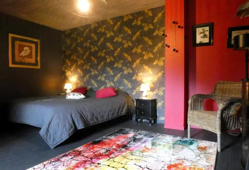 Perhehuone, Chambre Japonaise Avec Lit King Size En Maison D Hôtes, Proche Autoroute A10, Chartres Et Orléans