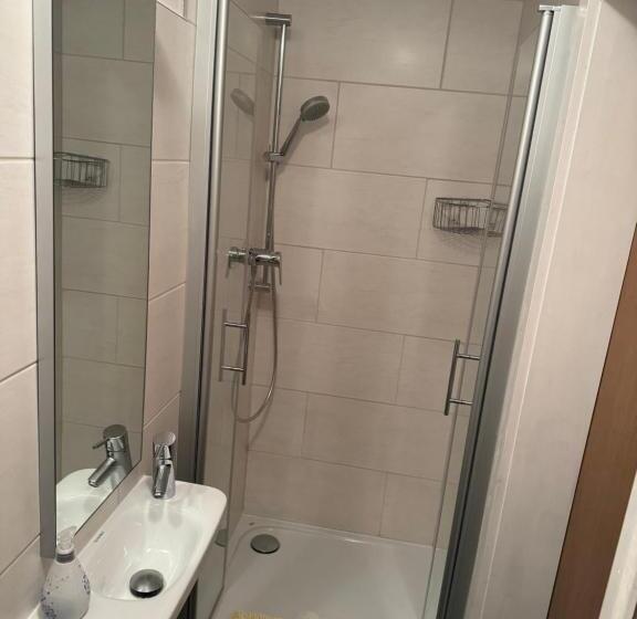 غرفة قياسية حمام مشترك, Haus Edelweiss