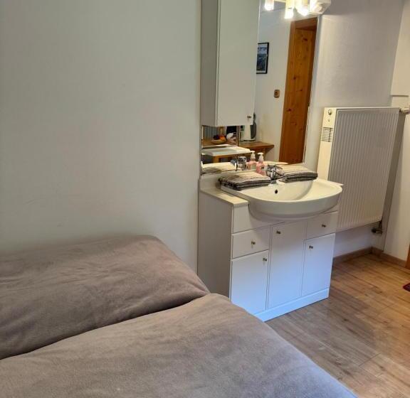 غرفة قياسية حمام مشترك, Haus Edelweiss