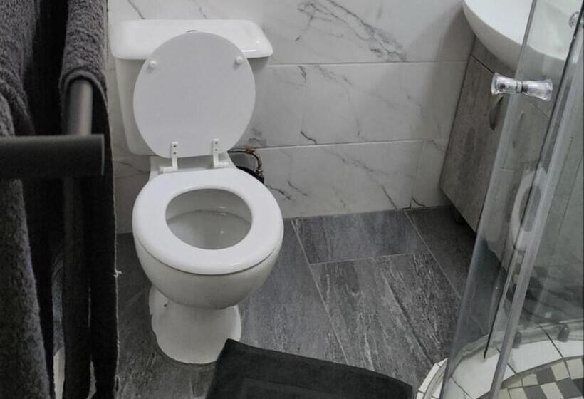 クラシックルーム, Sable Inn B&b