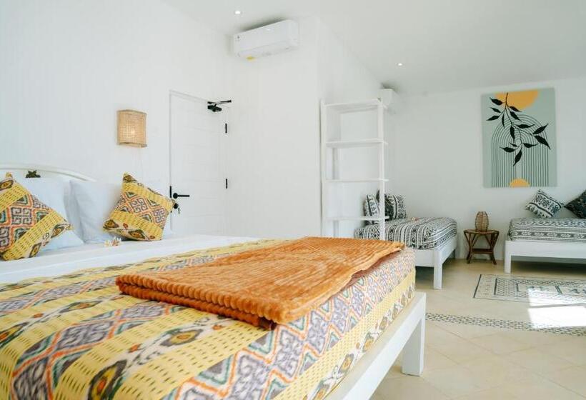 חדר משפחתי נוף לים, Senang Resort