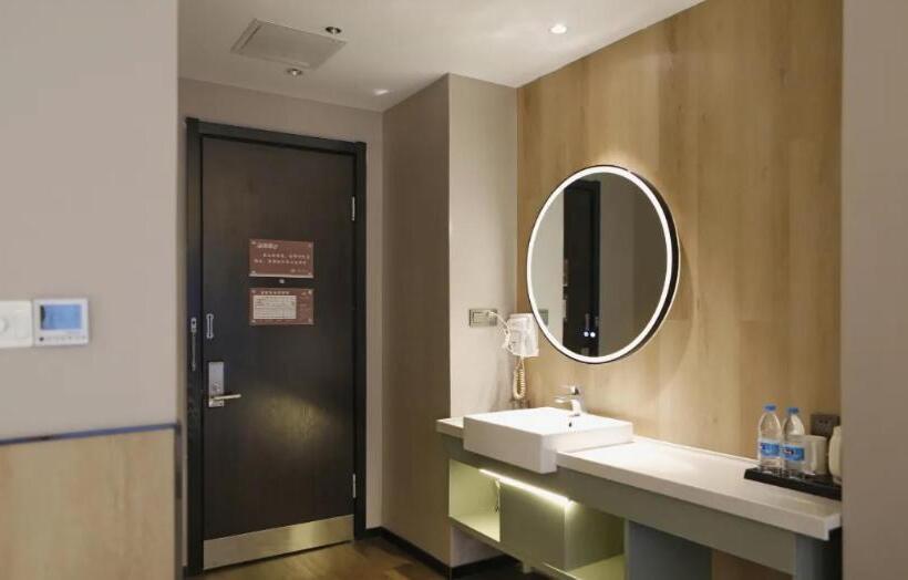 Номер Стандарт, Zhanghe Hotel   Haikou Xiuying Harbor Provincial People S Hospital