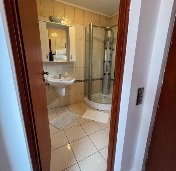 Номер Стандарт, Nora Guesthouse And Restaurant